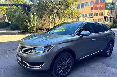 Внедорожник / Кроссовер Lincoln MKX 2015 в 