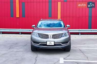 Внедорожник / Кроссовер Lincoln MKX 2016 в 