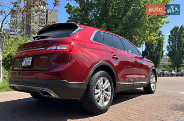Внедорожник / Кроссовер Lincoln MKX 2017 в 