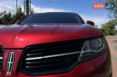 Внедорожник / Кроссовер Lincoln MKX 2017 в 