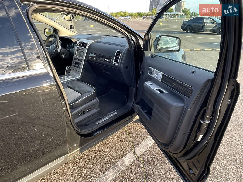 Внедорожник / Кроссовер Lincoln MKX 2007 в Киеве