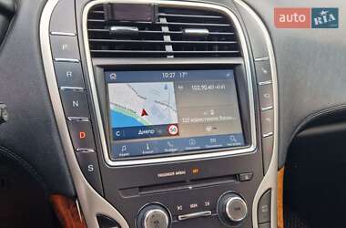 Внедорожник / Кроссовер Lincoln MKX 2016 в 