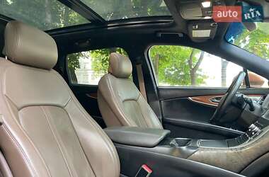 Внедорожник / Кроссовер Lincoln MKX 2018 в 