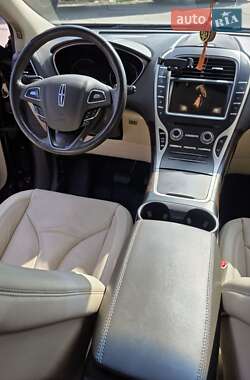 Внедорожник / Кроссовер Lincoln MKX 2017 в 