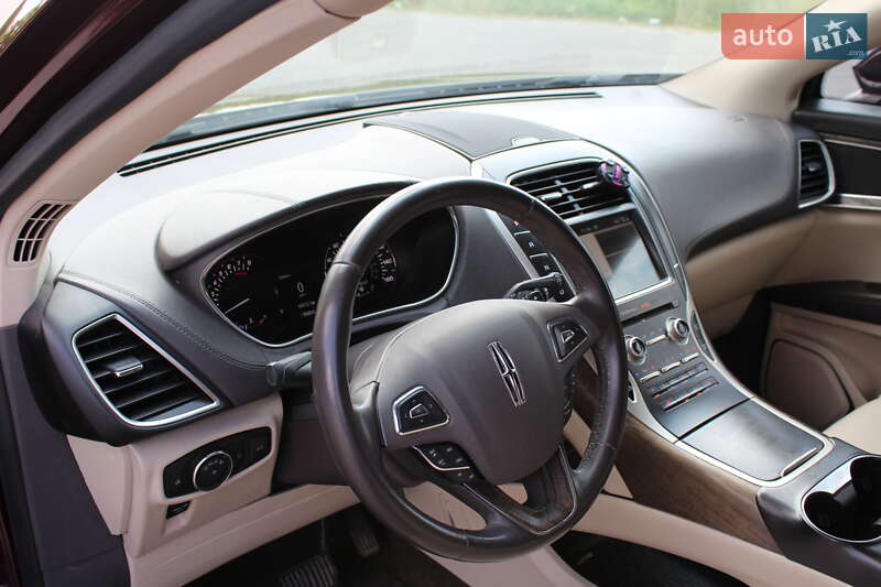 Внедорожник / Кроссовер Lincoln MKX 2017 в Владимире