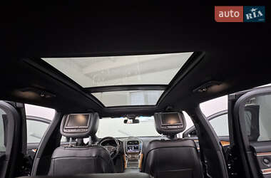 Внедорожник / Кроссовер Lincoln MKX 2015 в 