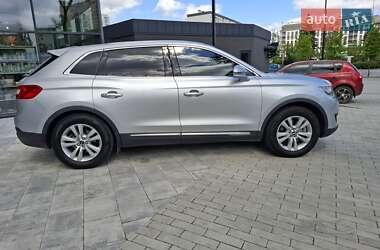 Внедорожник / Кроссовер Lincoln MKX 2017 в 