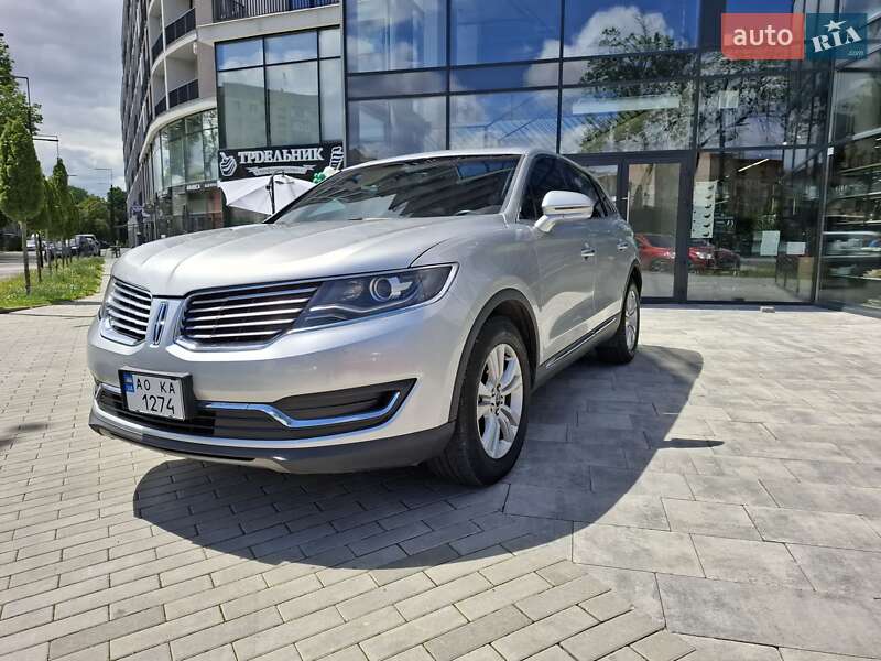 Внедорожник / Кроссовер Lincoln MKX 2017 в Ужгороде