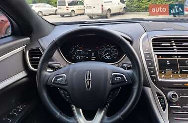 Внедорожник / Кроссовер Lincoln MKX 2017 в 
