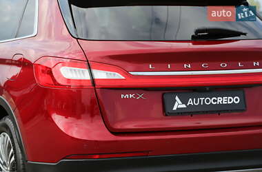 Внедорожник / Кроссовер Lincoln MKX 2015 в 