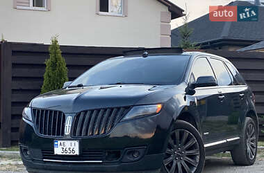 Внедорожник / Кроссовер Lincoln MKX 2011 в 