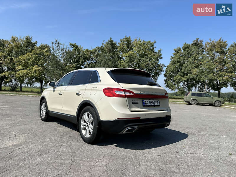 Внедорожник / Кроссовер Lincoln MKX 2015 в Владимире