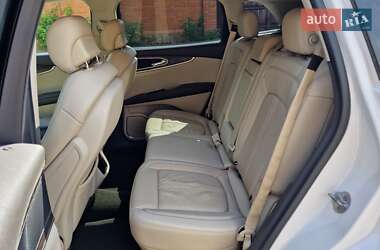 Внедорожник / Кроссовер Lincoln MKX 2018 в 