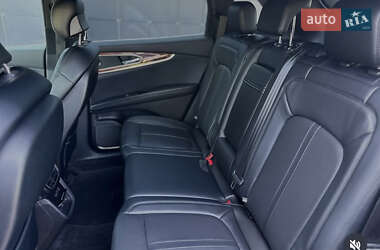 Внедорожник / Кроссовер Lincoln MKX 2017 в 