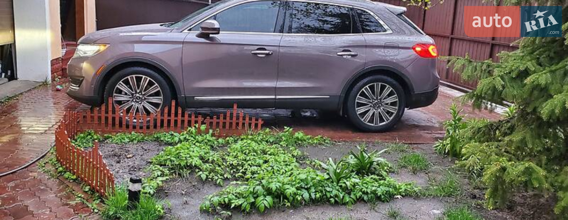 2016 Lincoln MKX - мініатюра 3