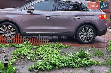 Внедорожник / Кроссовер Lincoln MKX 2016 в 
