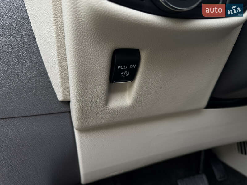 Внедорожник / Кроссовер Lincoln MKX 2015 в Черновцах