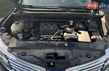 Внедорожник / Кроссовер Lincoln MKX 2015 в 