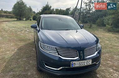 Внедорожник / Кроссовер Lincoln MKX 2015 в 