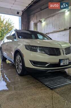 Позашляховик / Кросовер Lincoln MKX 2016 в 