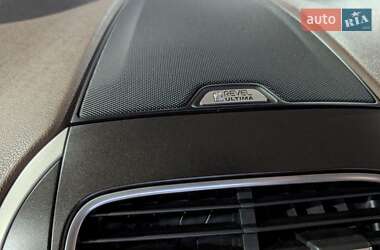Позашляховик / Кросовер Lincoln MKX 2016 в 