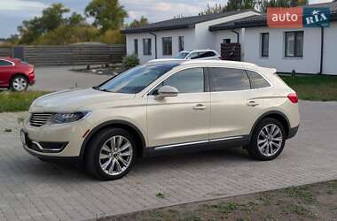 Позашляховик / Кросовер Lincoln MKX 2016 в 