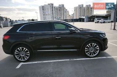 Внедорожник / Кроссовер Lincoln MKX 2016 в 