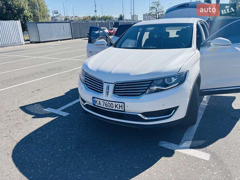 Внедорожник / Кроссовер Lincoln MKX 2016 в Киеве