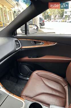 Внедорожник / Кроссовер Lincoln MKX 2017 в 