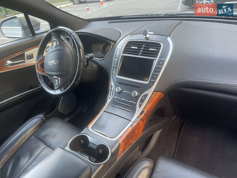 Позашляховик / Кросовер Lincoln MKX 2017 в Києві фото 15 Позашляховик / Кросовер Lincoln MKX 2017 в Києві