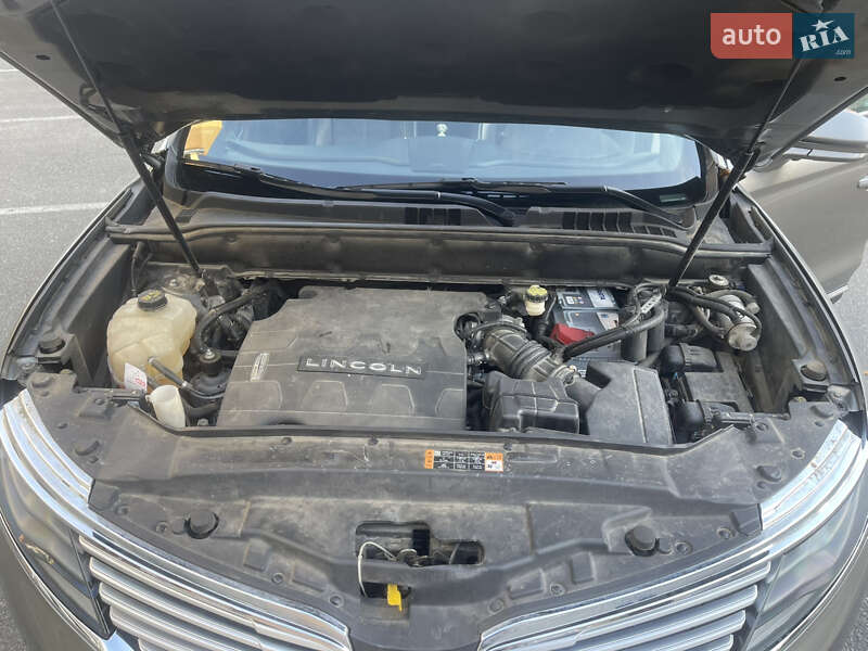 Позашляховик / Кросовер Lincoln MKX 2017 в Києві фото 29 Позашляховик / Кросовер Lincoln MKX 2017 в Києві