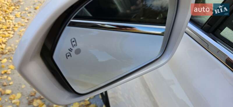 Внедорожник / Кроссовер Lincoln MKX 2018 в Днепре фото 36 Внедорожник / Кроссовер Lincoln MKX 2018 в Днепре