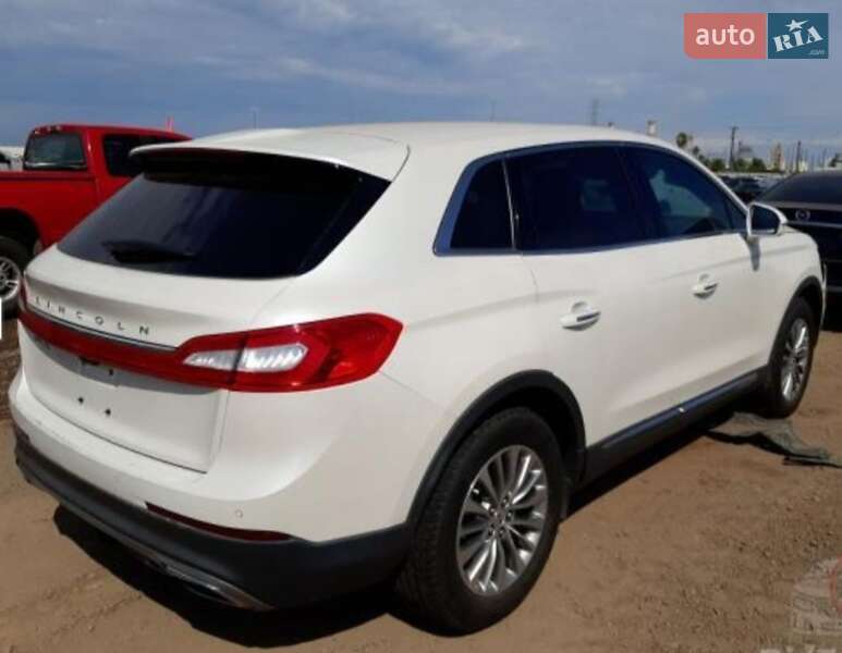 Внедорожник / Кроссовер Lincoln MKX 2018 в Днепре фото 39 Внедорожник / Кроссовер Lincoln MKX 2018 в Днепре