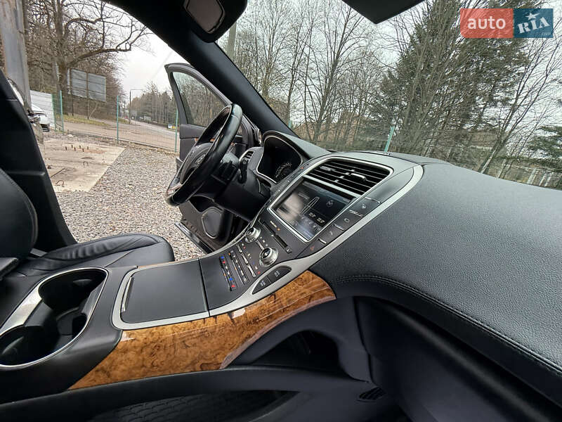 Внедорожник / Кроссовер Lincoln MKX 2015 в Трускавце