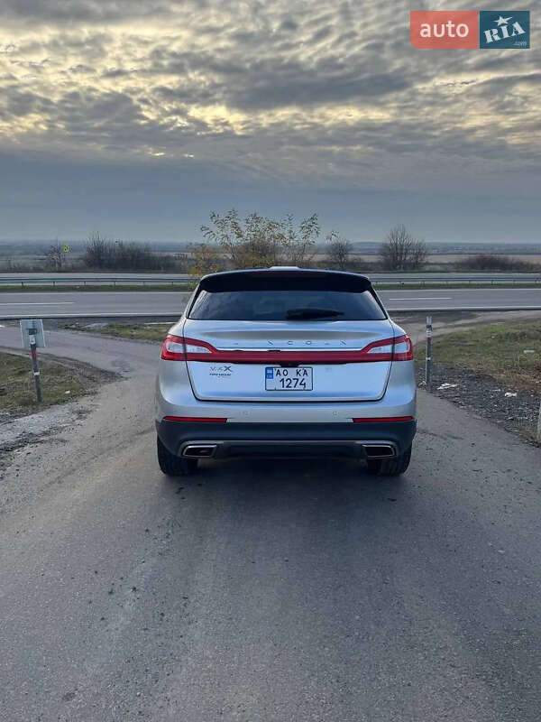 Внедорожник / Кроссовер Lincoln MKX 2017 в Киеве