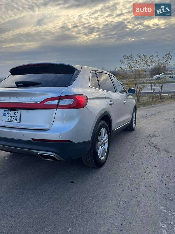 Внедорожник / Кроссовер Lincoln MKX 2017 в Киеве