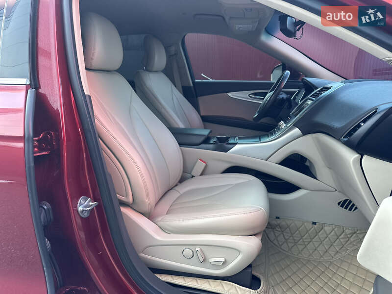 Внедорожник / Кроссовер Lincoln MKX 2017 в Киеве