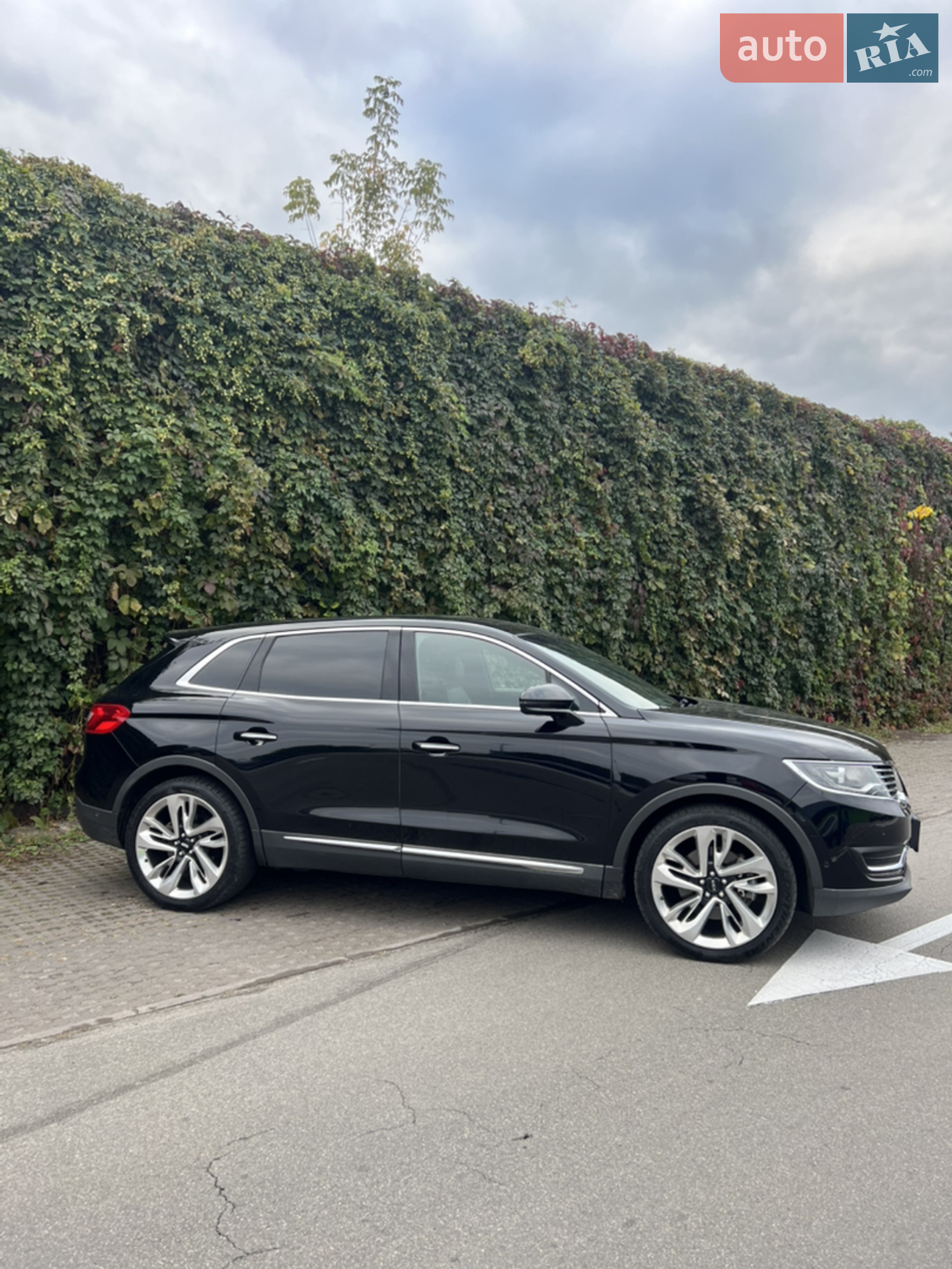 2016 Lincoln MKX - мініатюра 5