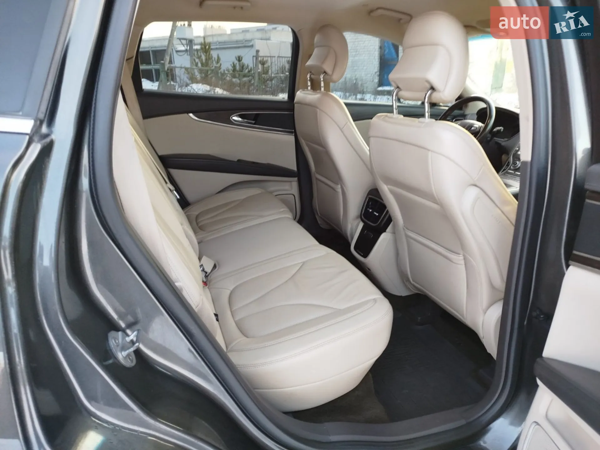 2017 Lincoln MKX - мініатюра 24