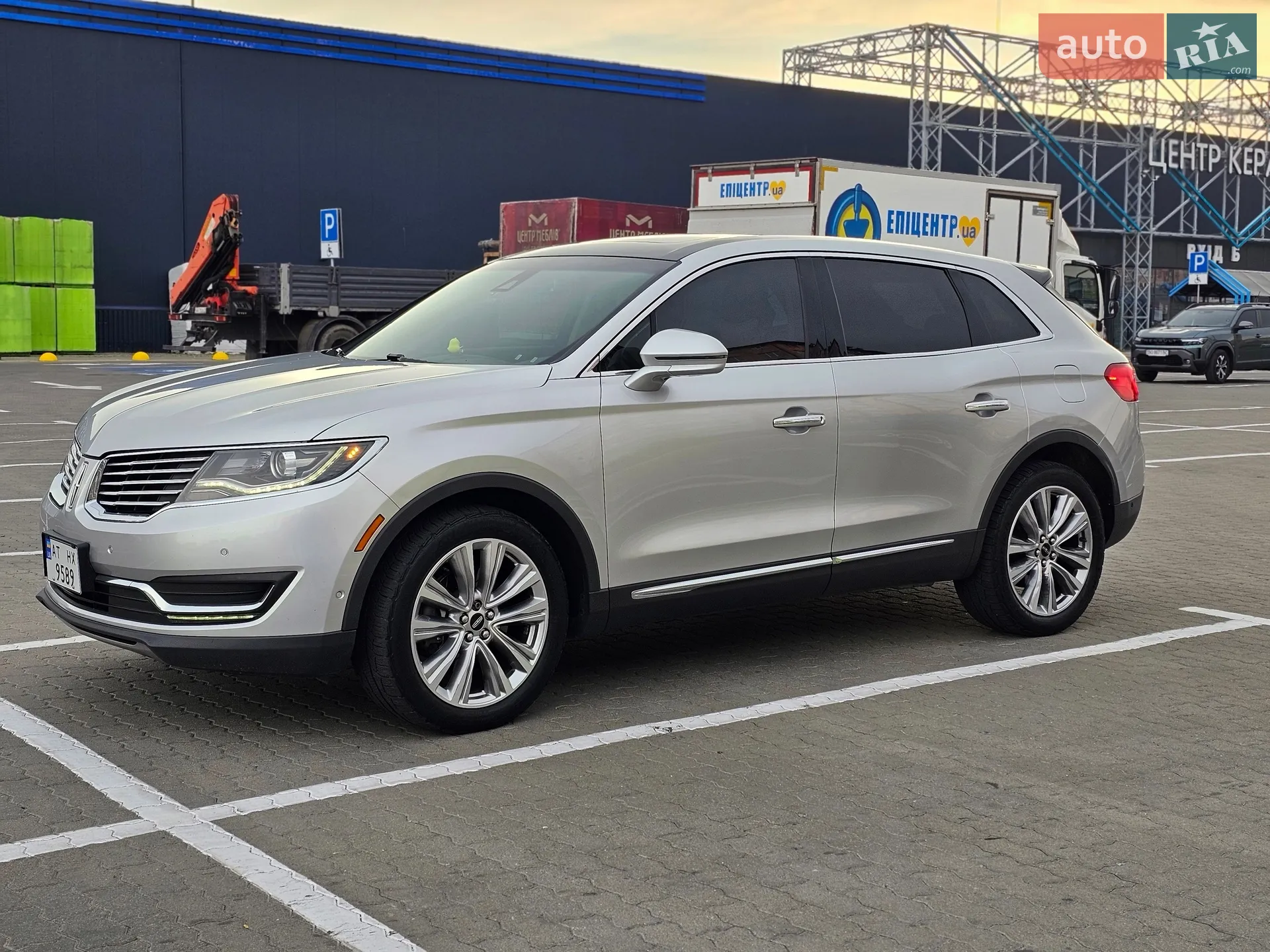 2016 Lincoln MKX - мініатюра 5