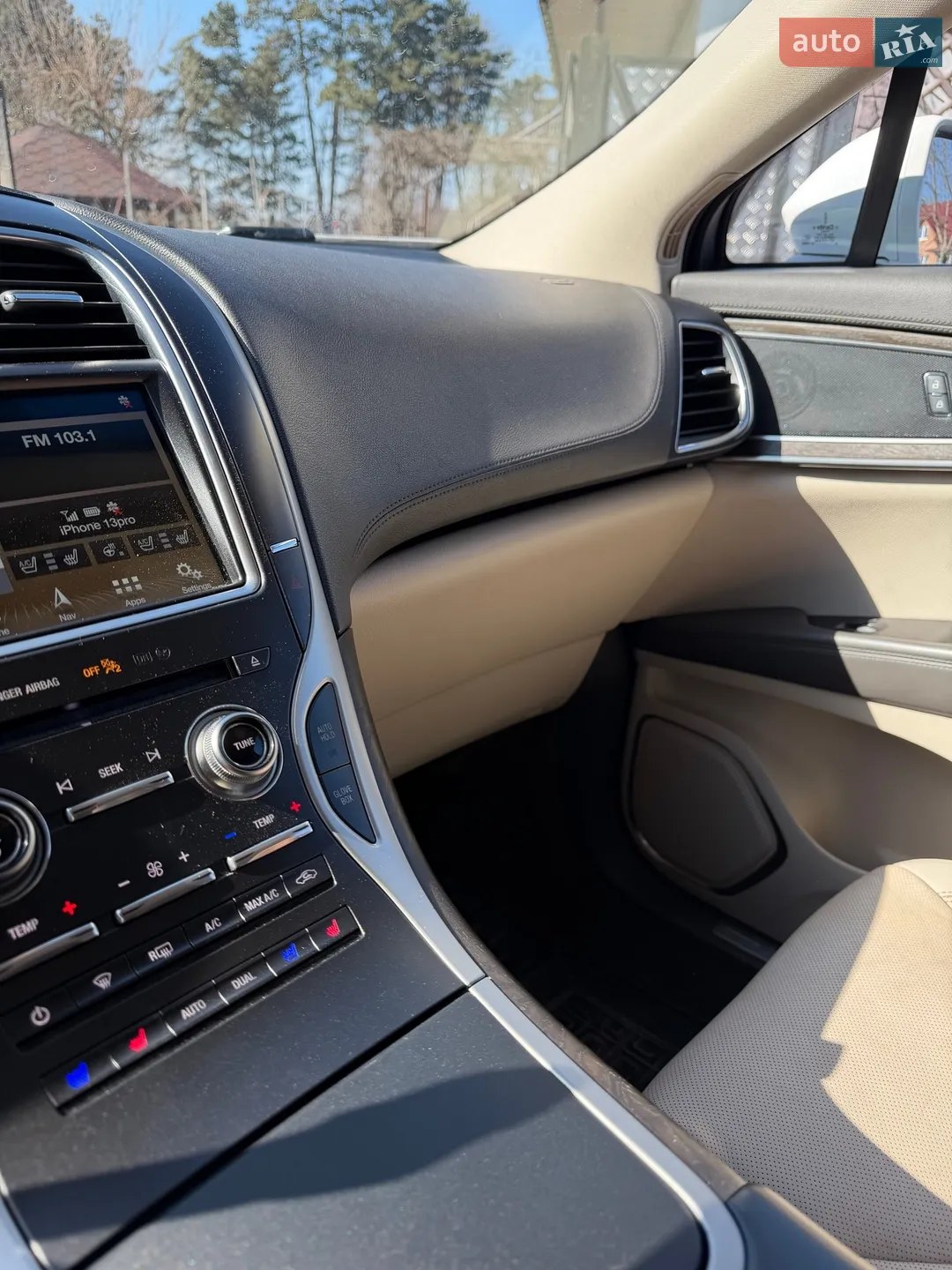 2018 Lincoln MKX - мініатюра 14