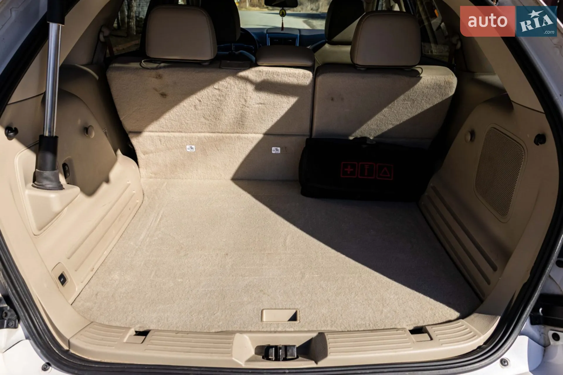 2014 Lincoln MKX - мініатюра 21