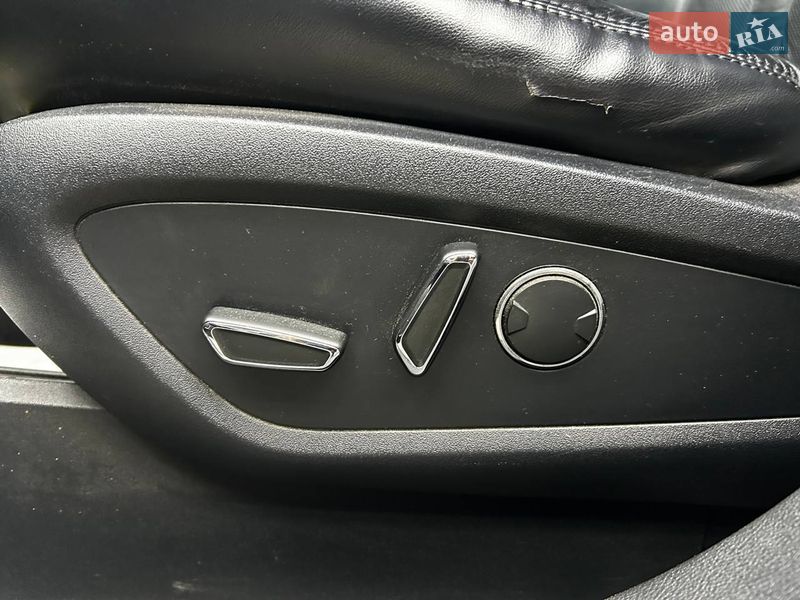 Позашляховик / Кросовер Lincoln MKX 2016 в Чернівцях фото 9 Позашляховик / Кросовер Lincoln MKX 2016 в Чернівцях