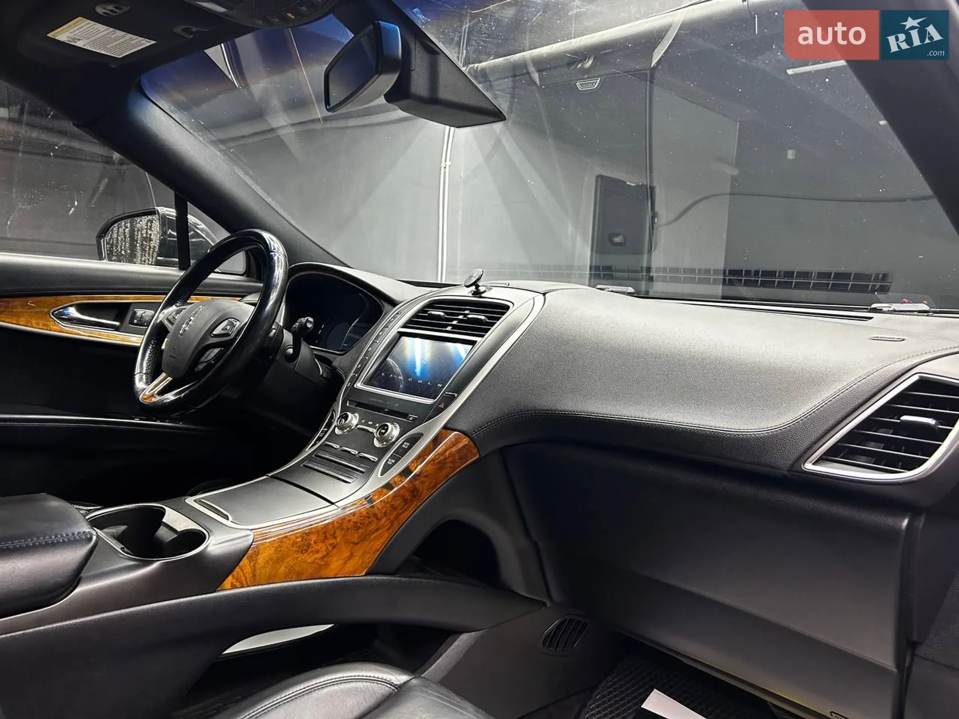 2016 Lincoln MKX - мініатюра 19