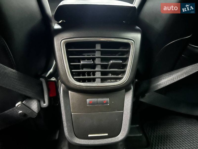 Позашляховик / Кросовер Lincoln MKX 2016 в Чернівцях фото 24 Позашляховик / Кросовер Lincoln MKX 2016 в Чернівцях