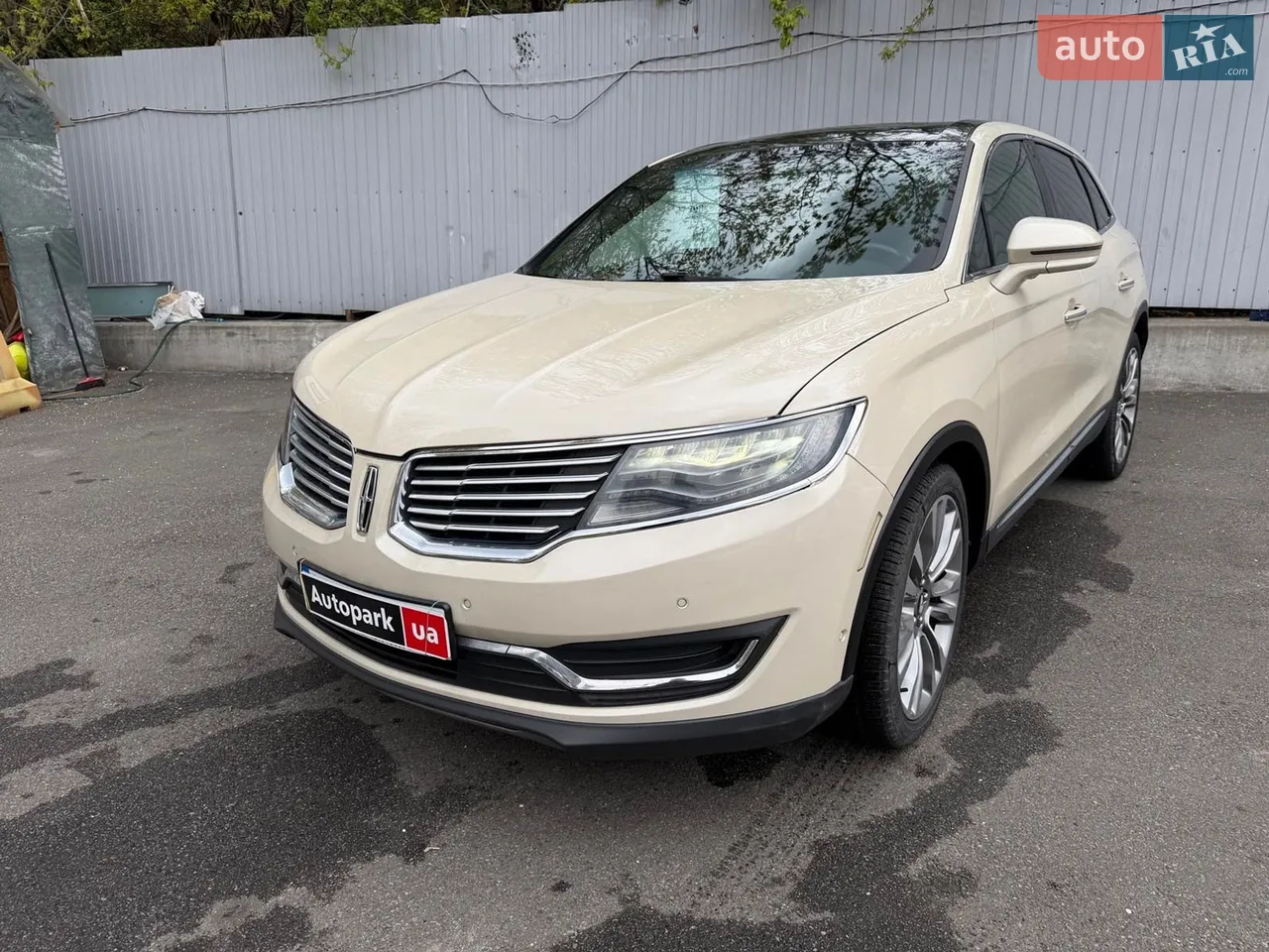 2016 Lincoln MKX - мініатюра 22