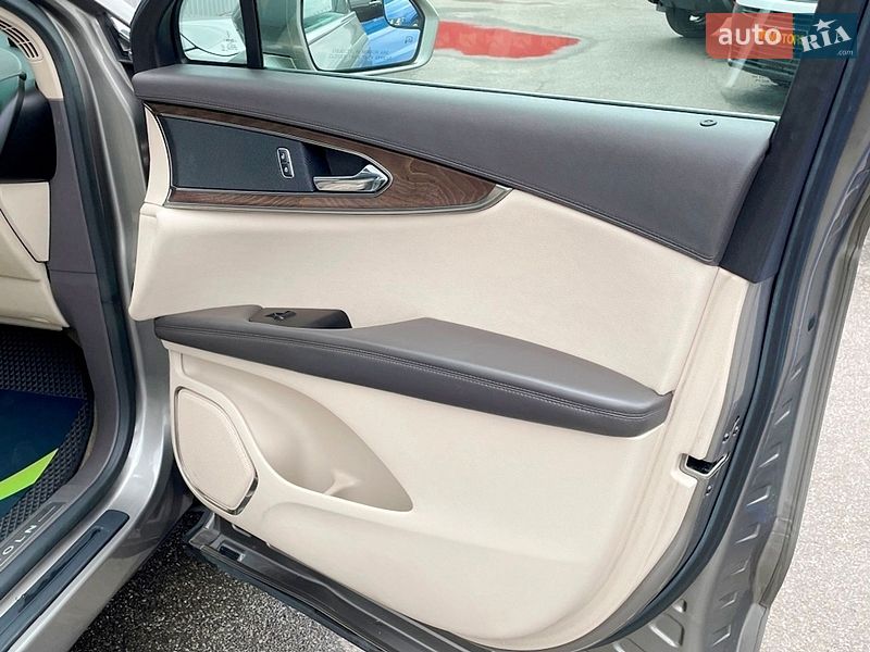 Внедорожник / Кроссовер Lincoln MKX 2015 в Киеве