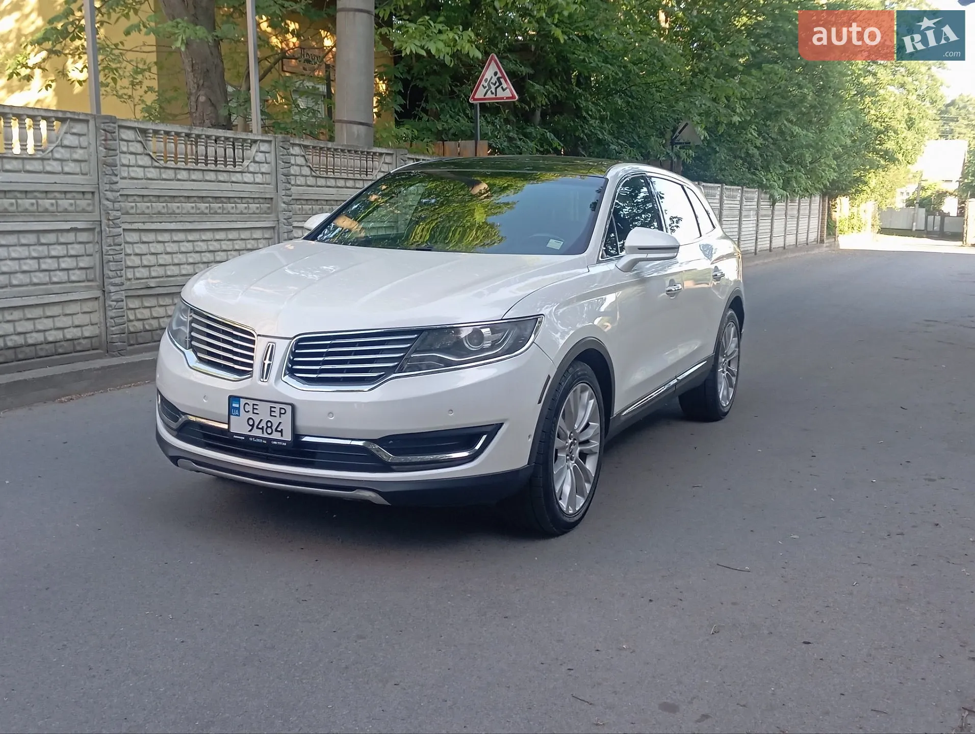 2015 Lincoln MKX - мініатюра 2