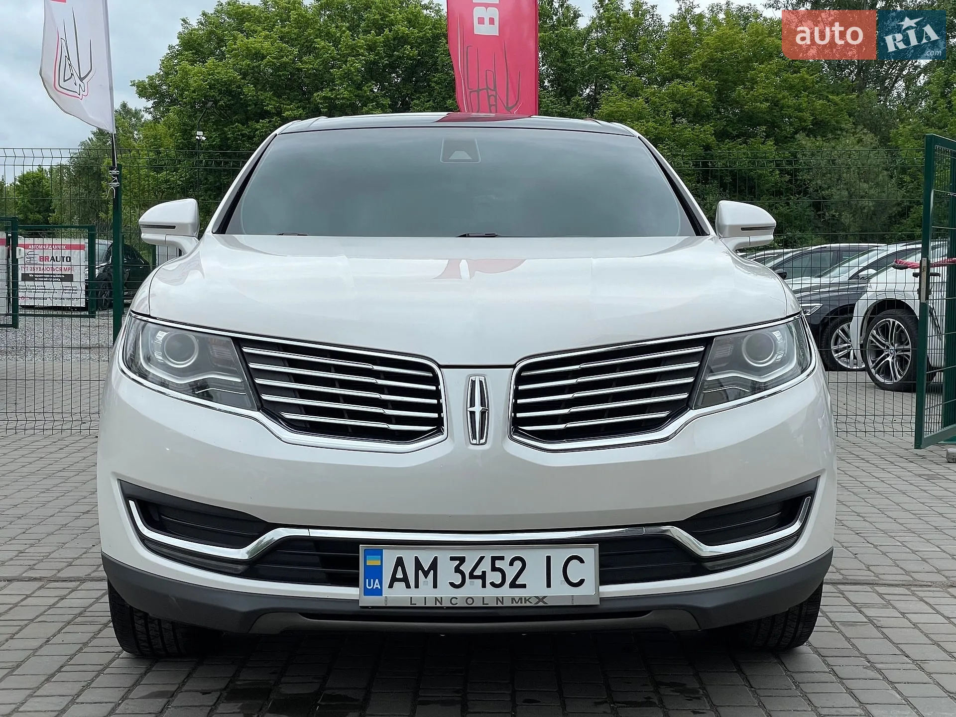 2016 Lincoln MKX - мініатюра 4