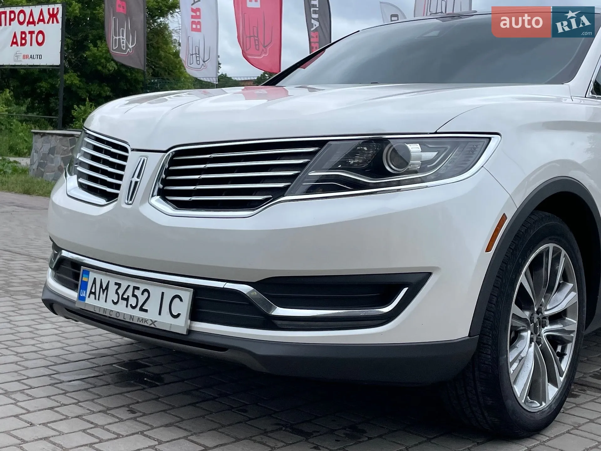 2016 Lincoln MKX - мініатюра 11